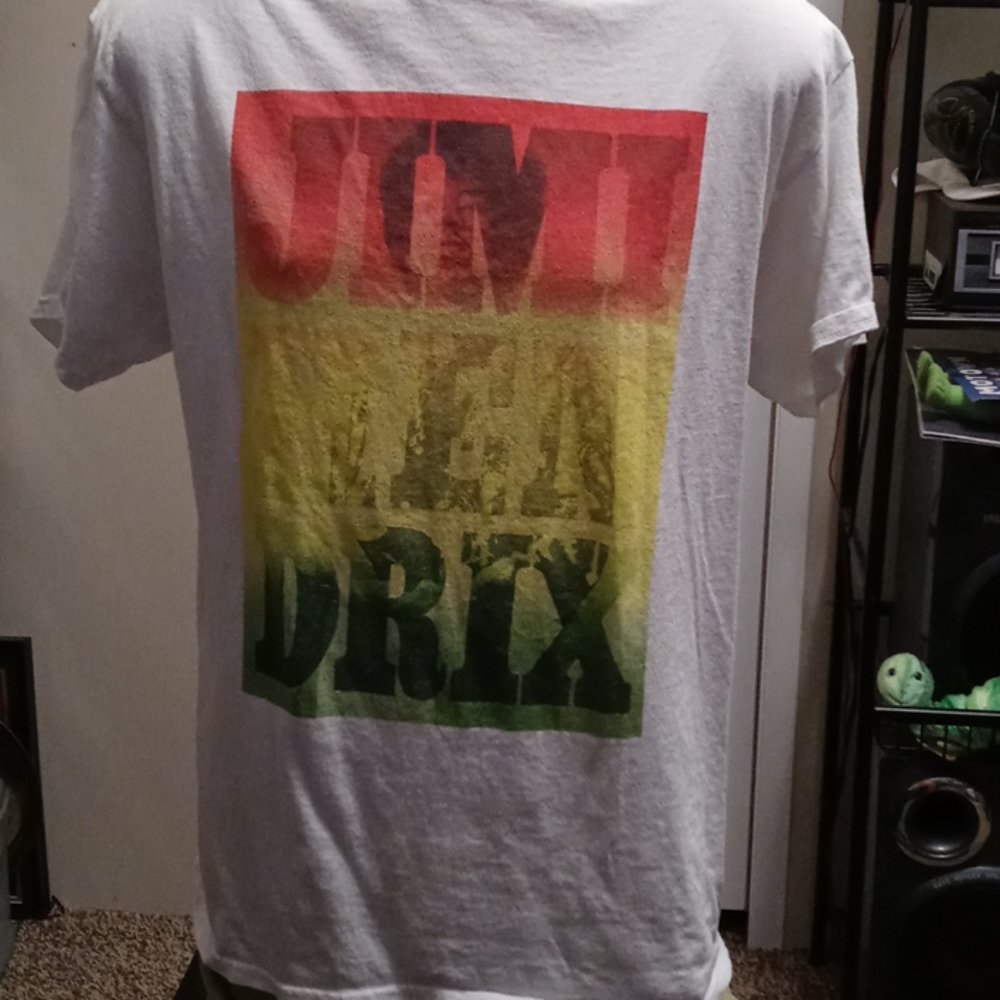 Jimi Hendrix shirt